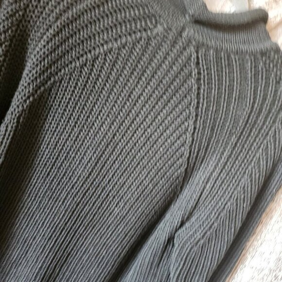 August Silk Knits‎ Catharine Lover Cable Knit Long Sleeve Black Sweater Size S - Picture 8 of 11